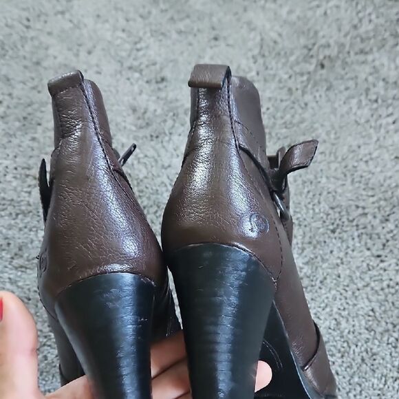 Born Dark Brown Leather Heeled Boots 11 - Picture 5 of 9